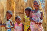 Niños jugando en África