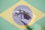 Brasil aprueba el uso de las vacunas de AstraZeneca y de Sinovac Brasil autoriza 2 vacunas COVID-19
