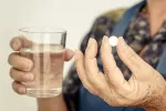 La aspirina puede reducir las complicaciones y muertes por COVID-19 Aspirina reduce el riesgo de COVID grave