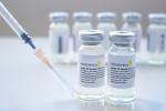 Dos dosis de la vacuna AstraZeneca frente al COVID-19
