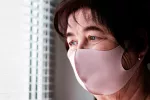 Pacientes con COVID-19 leve también podrían tener fatiga y depresión Mujer con síntomas de depresión por el covid-19