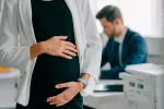 Derechos laborales de la mujer embarazada en el trabajo Derechos laborales de la trabajadora embarazada