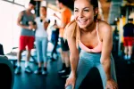 Mujer realizando ejercicio físico Deporte e higiene íntima