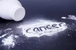 Clasifican el talco como carcinógeno Bote de talco