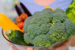 Seguir una dieta vegana puede reducir la edad biológica en solo 8 semanas Bol de verduras