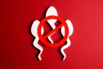 Teratozoospermia, cómo abordar esta causa de esterilidad masculina Ilustración de espermatozoides con una señal de prohibido