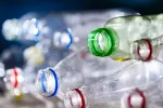 Vinculan la exposición a bisfenoles con una menor calidad del semen Un conjunto de botellas de plástico de refrescos
