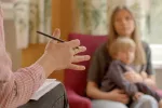 Mejora el diagnóstico del autismo Los desafíos del niño con trastornos del espectro autista (TEA) se abordan durante la consulta.