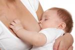 Problemas con la lactancia pueden afectar al peso del bebé