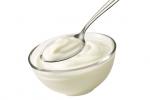 El yogur favorece la digestión de la lactosa