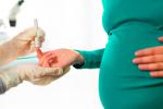 Mujer embarazada con problemas de diabetes gestacional