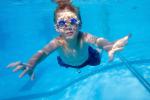 El agua de las piscinas aumenta el riesgo de conjuntivitis