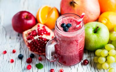 Smoothie saludable de frutas