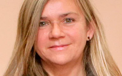 Dra. Amparo Solé Jover Doctora Amparo Solé Jover