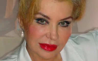 Dra. Aurora Guerra Dra. Aurora Guerra