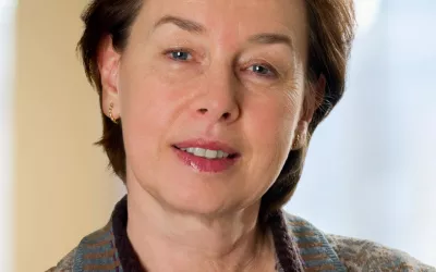 Entrevista a la Dra. France Donnay