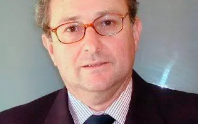 Dr. José Manuel Olmos Dr. José Manuel Olmos, coordinador del grupo de trabajo de osteoporosis de SEMI