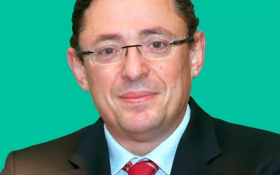 Dr. Santiago Palacios Doctor Santiago Palacios, ginecólogo