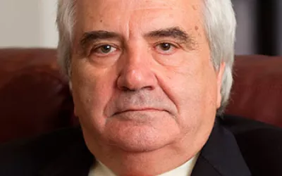 Dr. Ramón Cisterna Dr. Ramón Cisterna, coordinador del Grupo de Estudio de la Gripe