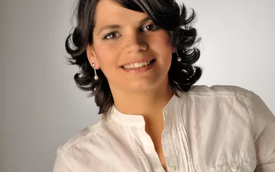 Dra. Odile Fernández Doctora Odile Fernández