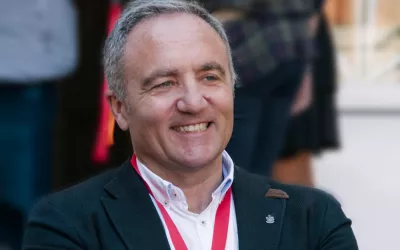 Entrevista a Raúl Santiago