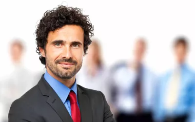 Liderazgo adaptativo Líder al frente de su equipo de trabajo