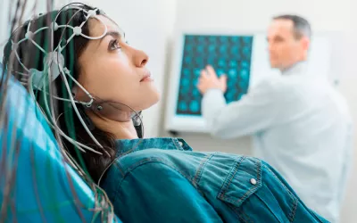 Electroencefalograma (EEG) Electroencefalograma (EEG)