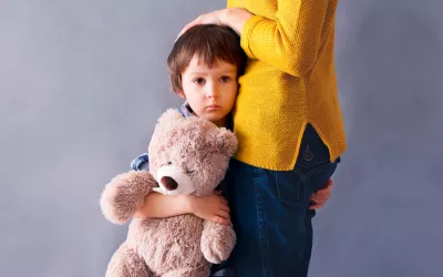 Mi hijo tiene lombrices Un niño con su madre