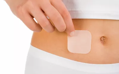 Parche transdérmico: uso, ventajas y efectos secundarios Parche transdérmico anticonceptivo
