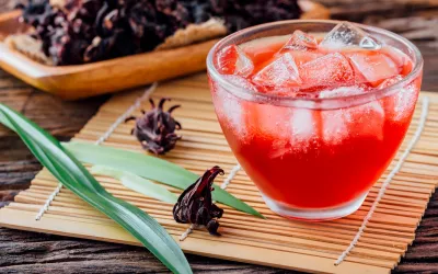 Infusiones frías de verano: hibisco