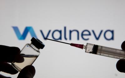 Bote de vacuna contra el COVID de Valneva
