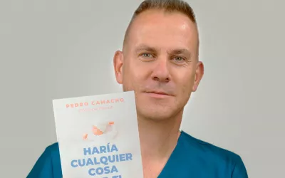 Enfermero pediátrico autor de ‘Haría cualquier cosa por ti’ Pedro Camacho
