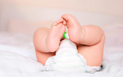 Bebé con dermatitis del pañal