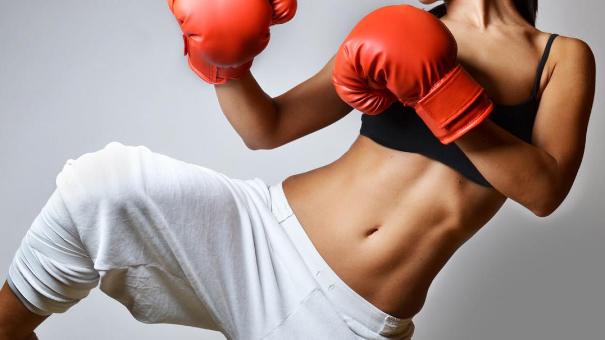 Consejos para practicar boxeo en casa para mujeres 💪