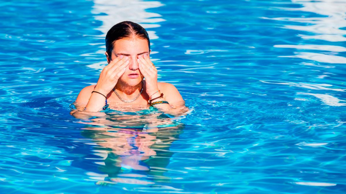 Cómo nos afecta el cloro de las piscinas a la salud