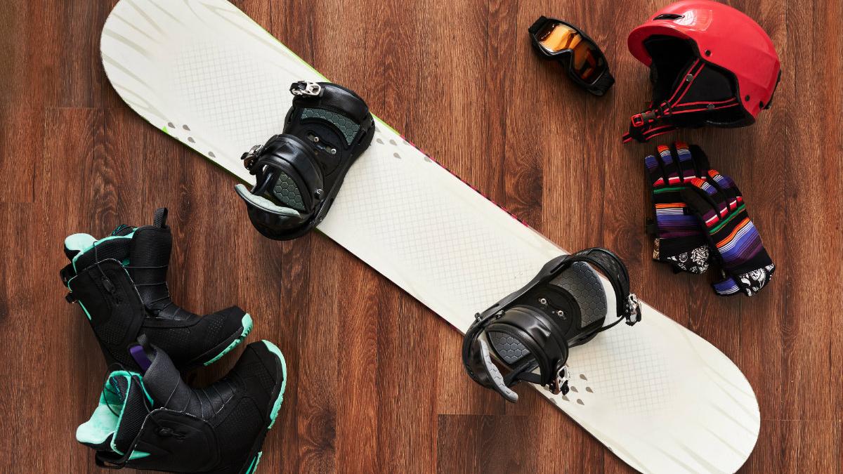 Material necesario para practicar snowboard Ejercicio y deporte