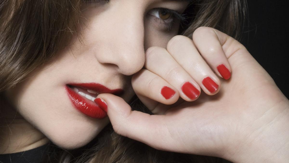 13 trucos infalibles para dejar de morderse uñas