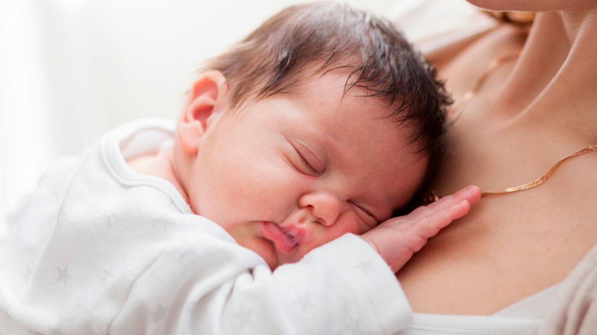 Mitos y realidades sobre el cuidado del recién nacido - Centro Clínico  Fenix Salud